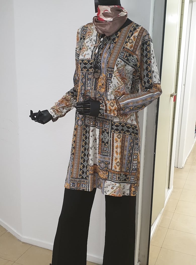 Vestiboutique de la Croix-Rouge française à Bagneux 2